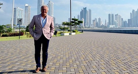 Del Sel confirmó que renunció a la embajada de Panamá