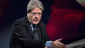 Gentiloni apoyó a Renzi en la interna del Partido Democrático
