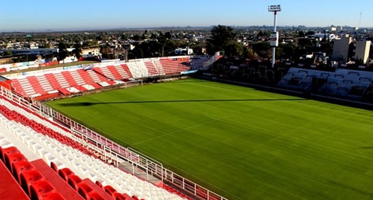UNIÓN VENDE GENERALES Y PLATEAS PARA EL CLÁSICO 