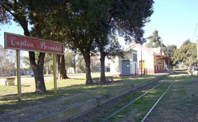 Asesinaron a un hombre en la vía pública con varias puñaladas