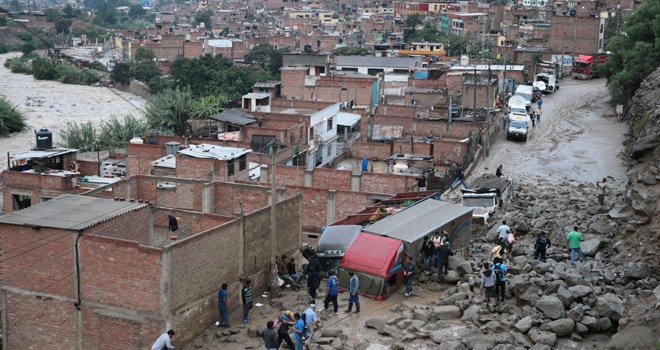La mitad de Perú vive en emergencia por el repentino 