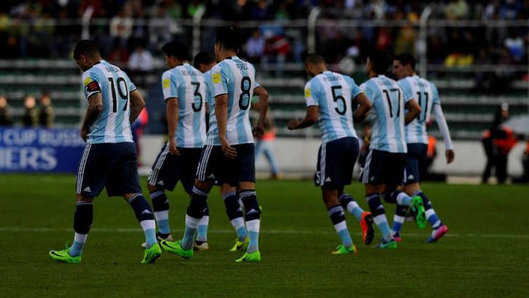 Argentina extrañó a Messi y perdió frente a Bolivia