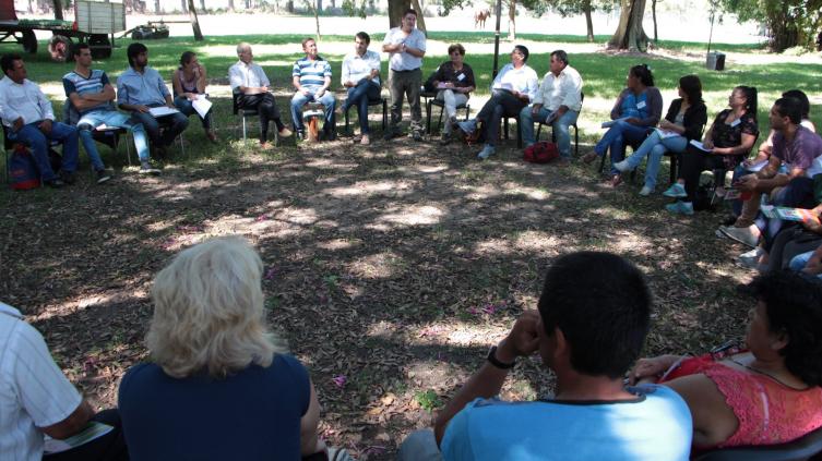 Santa Fe profundiza políticas para la agricultura familiar