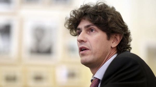 Martín Lousteau renunció como embajador en Washington