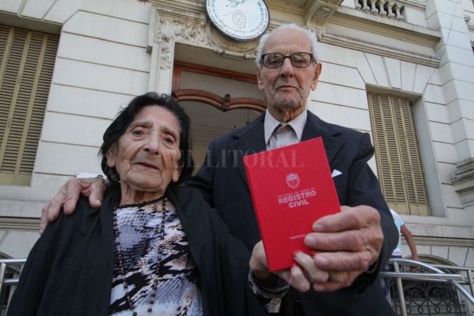 Se casan a los 93 tras 68 años juntos