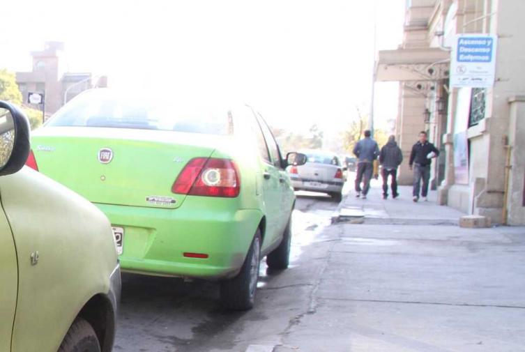 Remisero asaltado en Santo Tomé
