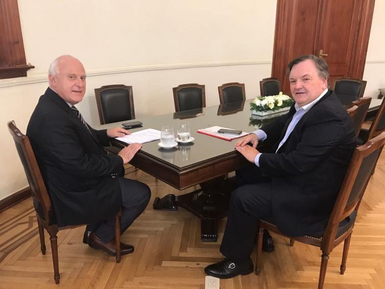 Reunión entre Lifschitz y Michlig