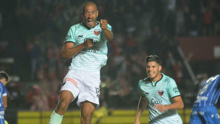 Colón le ganó a Godoy Cruz