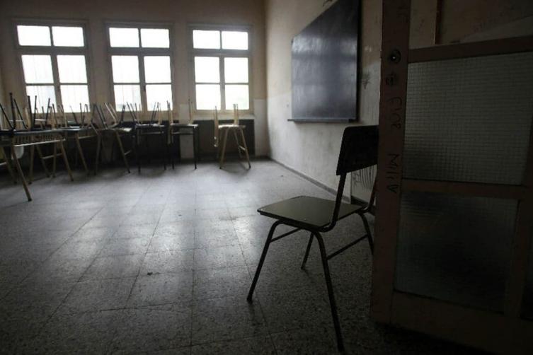 Los docentes paran en todo el país en repudio a la represión