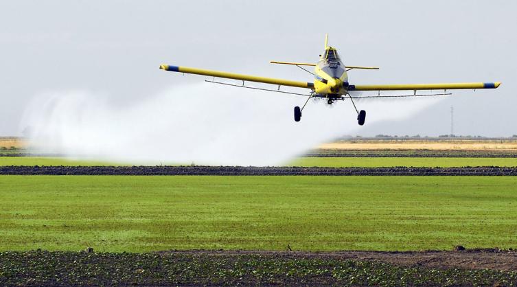Demandan a una empresa de agroquímicos 