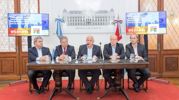 Programa de asistencia financiera a 1300 tamberos