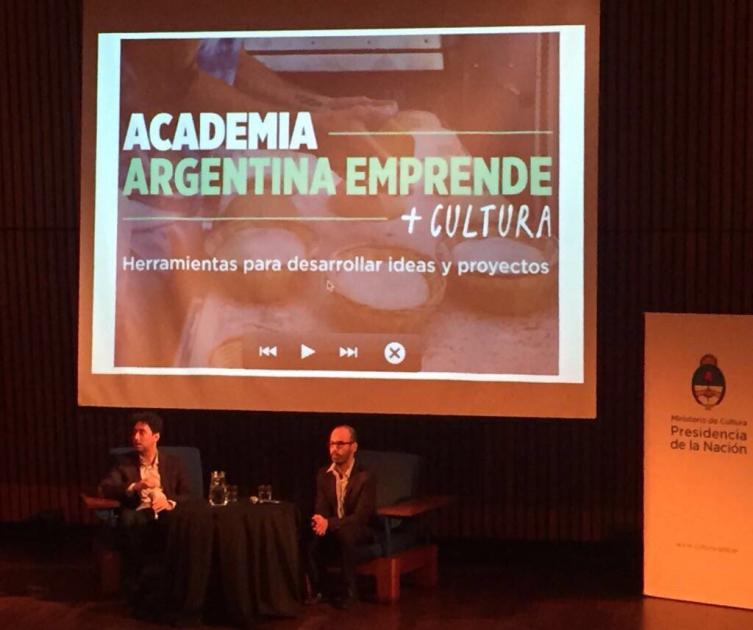 El Ministerio de Producción lanza la plataforma digital Academia Argentina Emprende