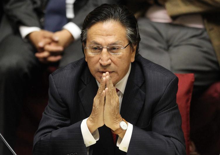 La Justicia de Perú ordenó prisión preventiva contra el ex presidente y su esposa