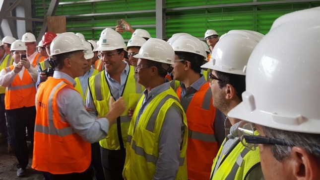 Macri visitó empresas en Texas y se reúne con petroleros