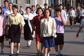 Las insólitas prohibiciones fashionistas de Corea del Norte