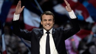 Macron estira su ventaja en los sondeos tras el debate con Le Pen