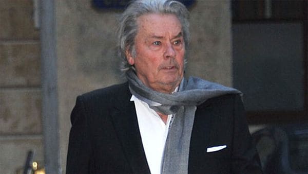 ALAIN DELON ANUNCIÓ SU RETIRO 