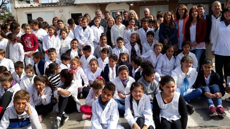 La provincia inauguró obras de refacción en la Escuela 6403 