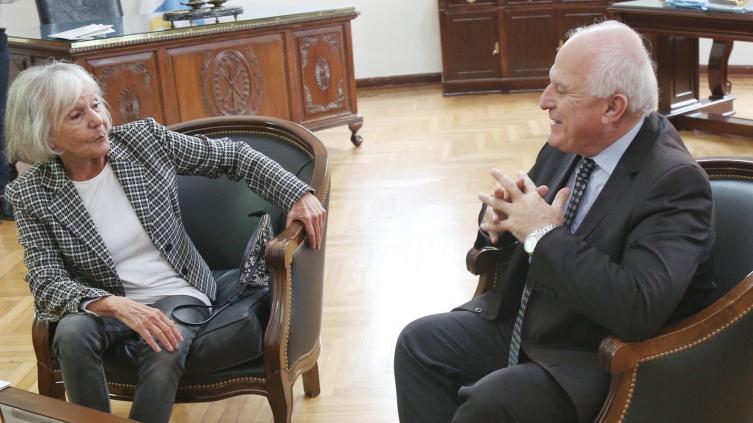 Lifschitz y Beatriz Sarlo en la apertura del Coloquio Juan José Saer