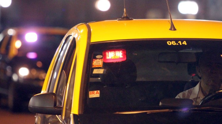 Taxista accionó el botón de pánico y se salvó de un robo
