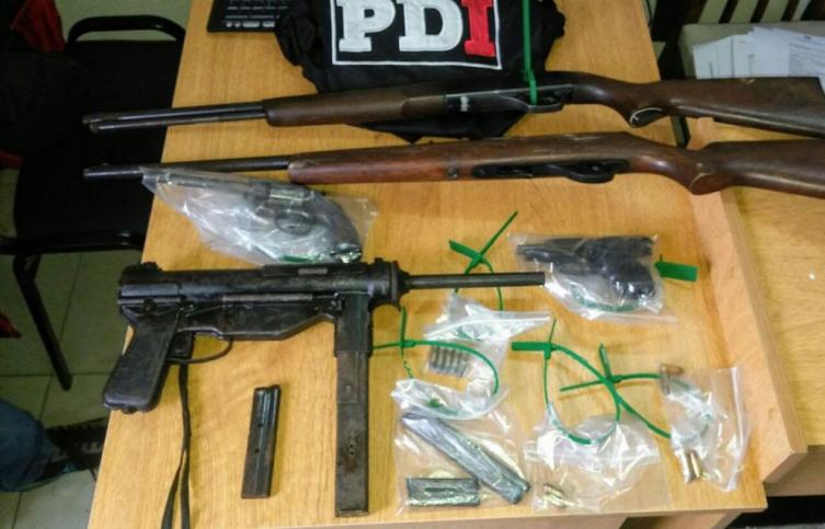  La PDI secuestró cinco armas de fuego en barrio San Lorenzo