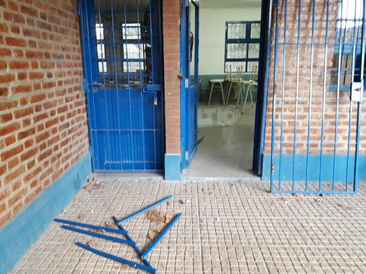 Vuelven a robar la Escuela Esperanza Solidaria