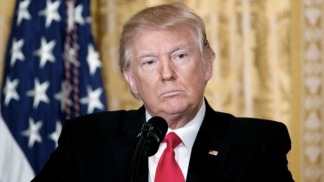 La mitad de los estadounidenses quiere que Trump se someta a juicio político