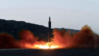 Corea del Norte confirma el éxito del lanzamiento de su último misil