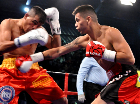 MAIDANA Y CHAVES YA TIENEN RIVALES