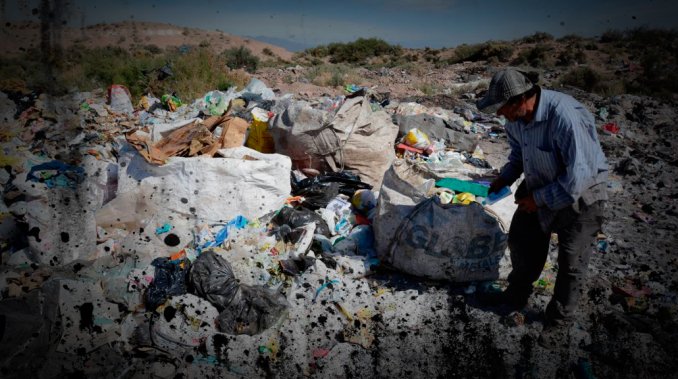 Si ganás menos de 14.501 pesos, sos pobre