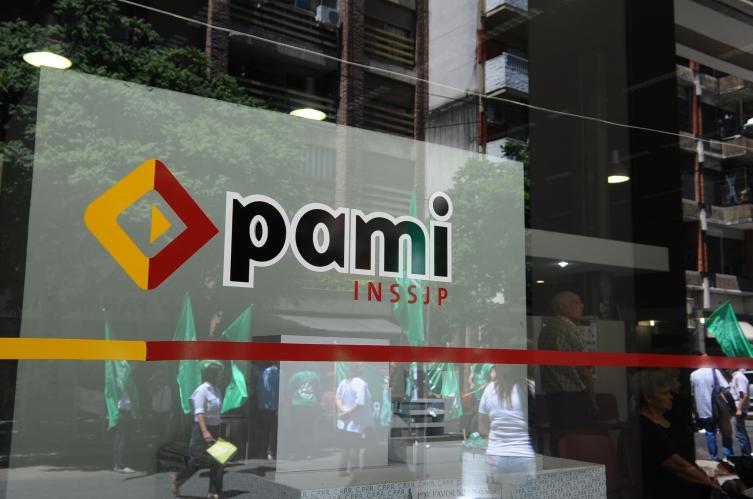 Según PAMI Santa Fe, no hay cortes de servicios médicos