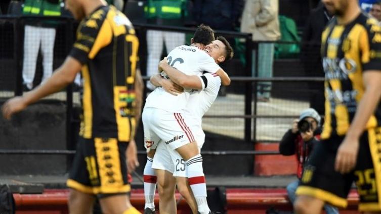 NEWELL´S VOLVIÓ A LA VICTORIA POR 3 A 2 ANTE OLIMPO (video)