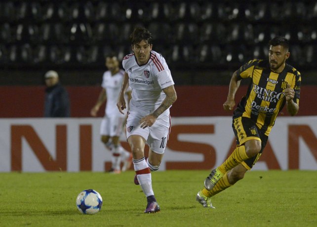 FORMICA DEJARÍA NEWELL´S PARA JUGAR EN PUMAS DE MÉXICO
