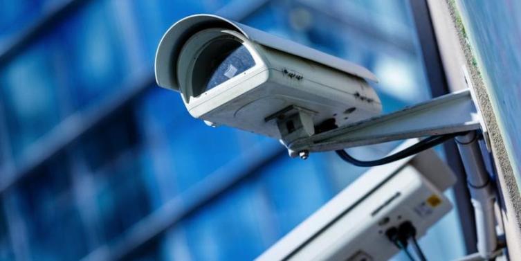 Piden gestiones para implementar sistemas de video cámaras en el ingreso a instituciones educativas