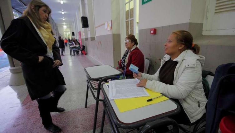 El peronismo ganó en La Rioja y Chaco y Cambiemos en Corrientes