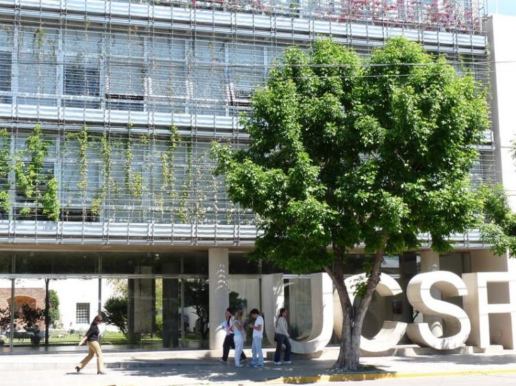 La UCSF celebra su 60 aniversario