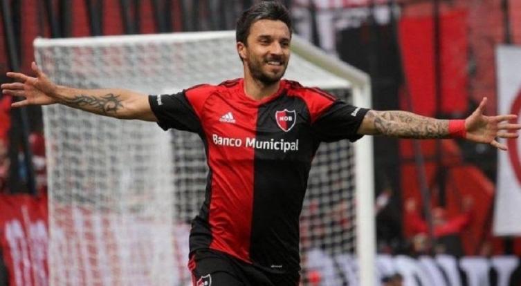 SCOCCO EN DESACUERDO CON BERMÚDEZ PUSO EN DUDA SU CONTINUIDAD