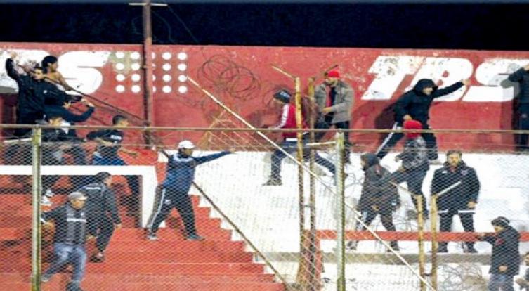 COPA ARGENTINA: INCIDENTES ENTRE HINCHAS DE LA 