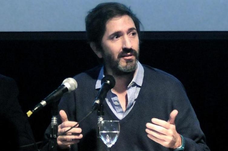 Citan a once ex funcionarios de De Vido y empresarios 