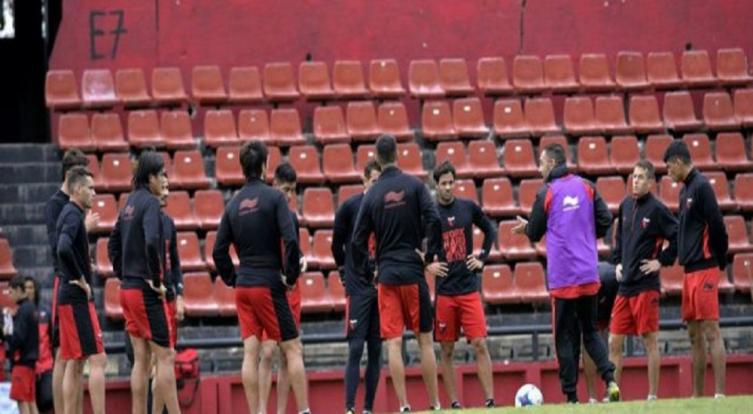 COLÓN: LA SITUACIÓN DE LOS JUGADORES QUE SE LES VENCE EL CONTRATO