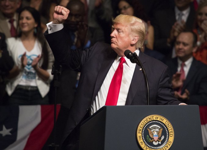 Trump endureció los términos del acercamiento a Cuba