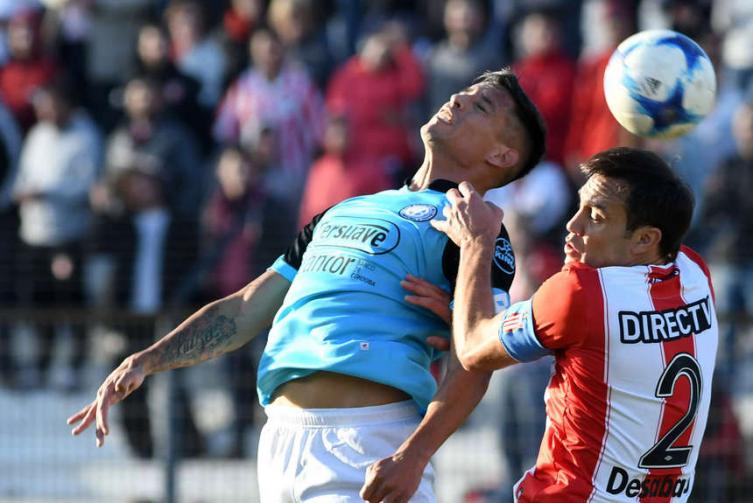 ESTUDIANTES DERROTÓ A BELGRANO 2 A 0