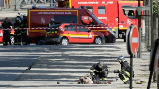 Otro ataque en los Campos Elíseos vuelve a sacudir París