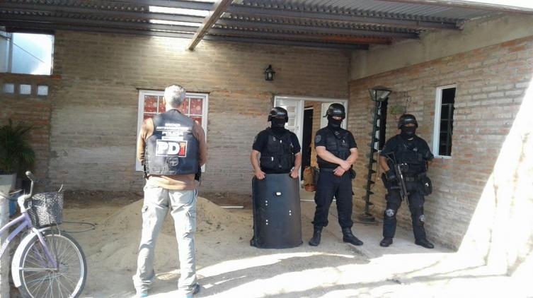 La PDI secuestró marihuana y cocaína en Franck  