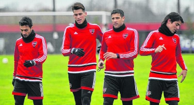 FORMICA, SCOCCO Y DOMÍNGUEZ SE DESPIDEN DE NEWELLS