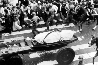 Se cumplen 30 años del robo de las manos de Perón