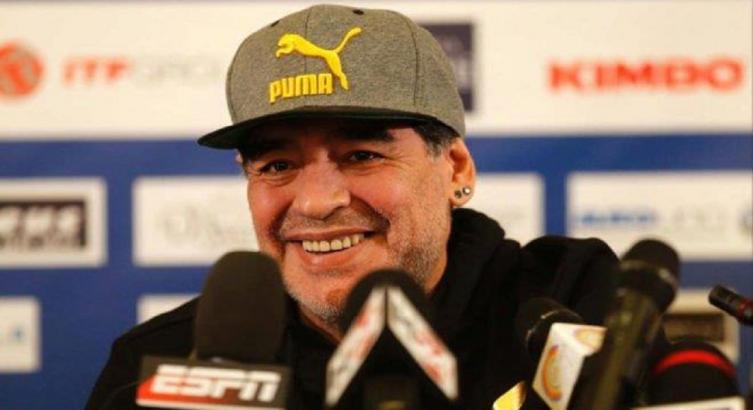 DIEGO MARADONA Y SU GESTO SOLIDARIO CON UN NIÑO