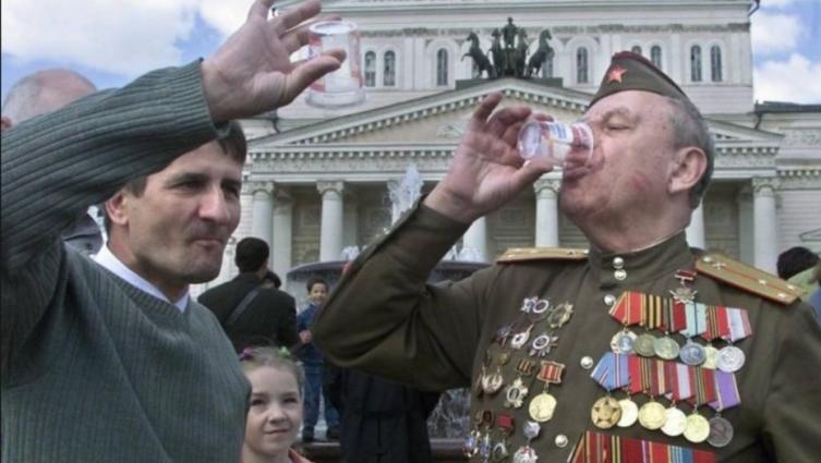 Rusia estudia prohibir la venta de alcohol durante los fines de semana