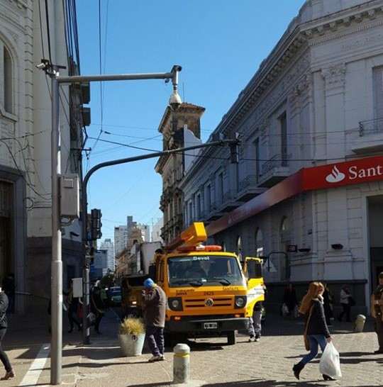 Obras de semaforización en la peatonal 