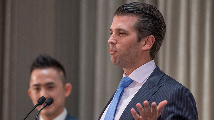 El hijo de Trump y un ex asesor declararán en el Senado por el 